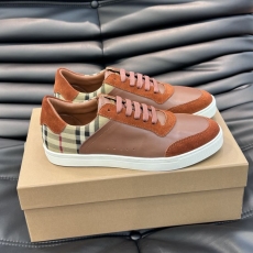 Burberry Low Shoes